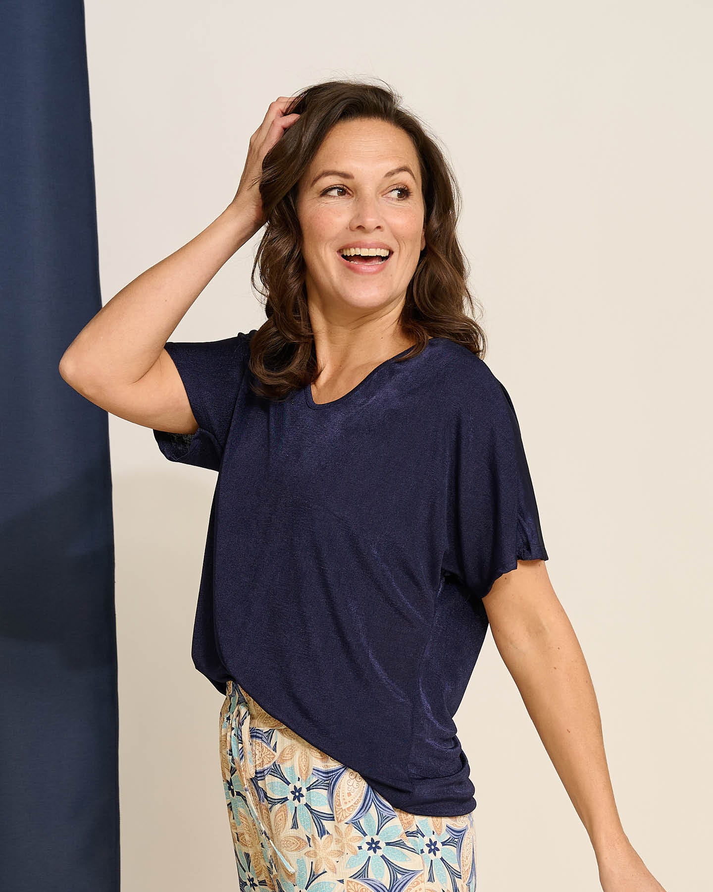Top - Bella Shine | Navy