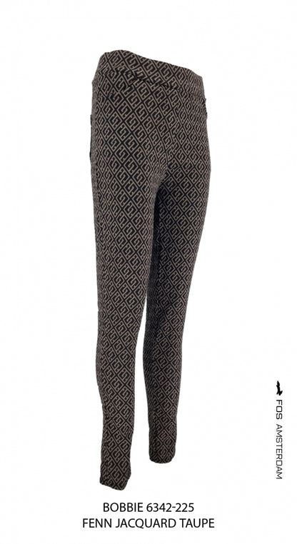 Bobbie - Fenn Jacquard | Taupe