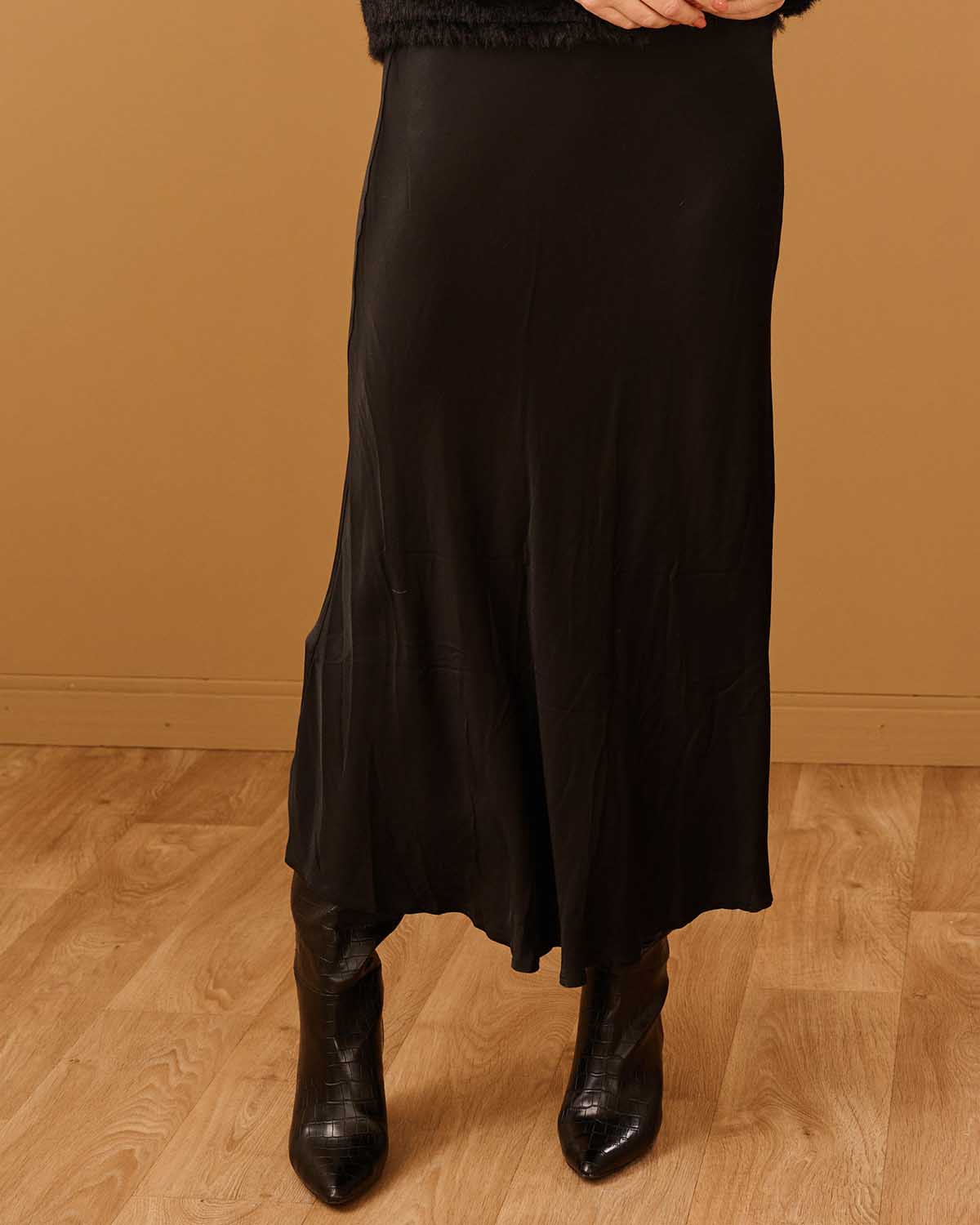 Rok - Mea Uni Satijn | Zwart Rokken