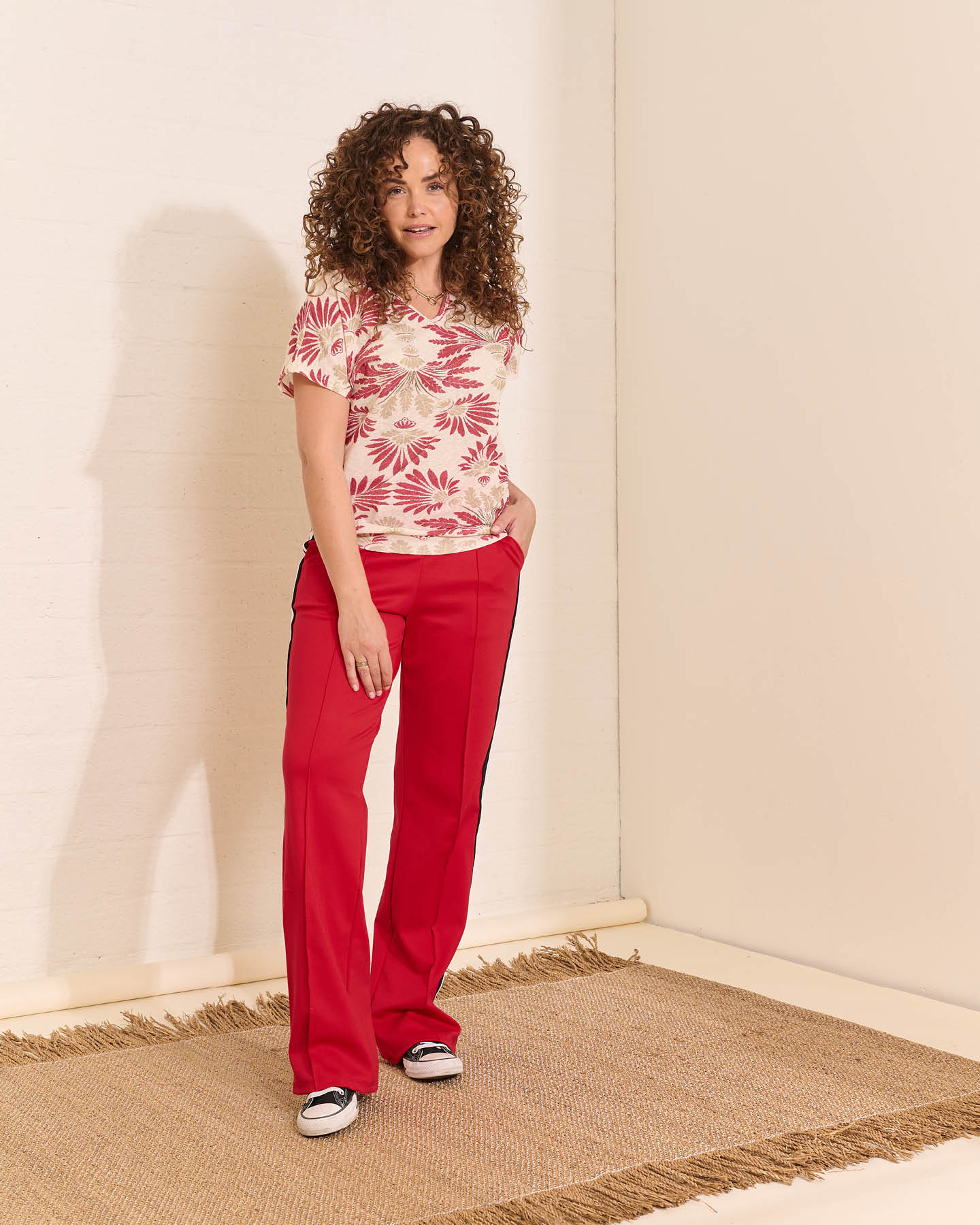 Top - Bella Botanic Stamp | Rood