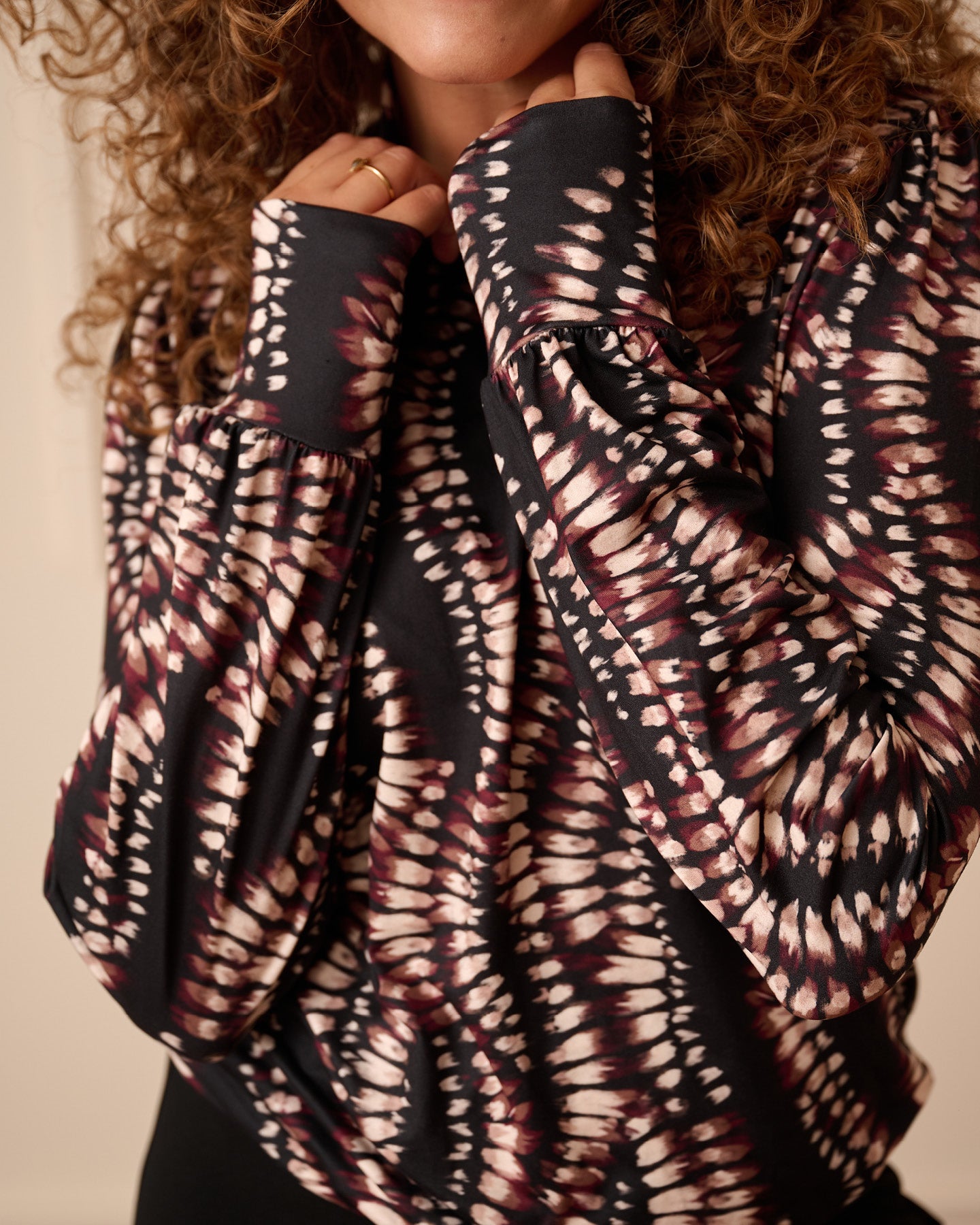 Top - Adina Rhythm-FB | Zwart Tops & Blouses