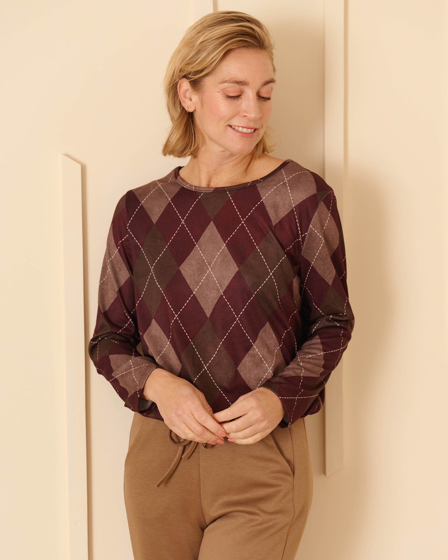 Top - Sisi Ruit-FB | Beaujolais