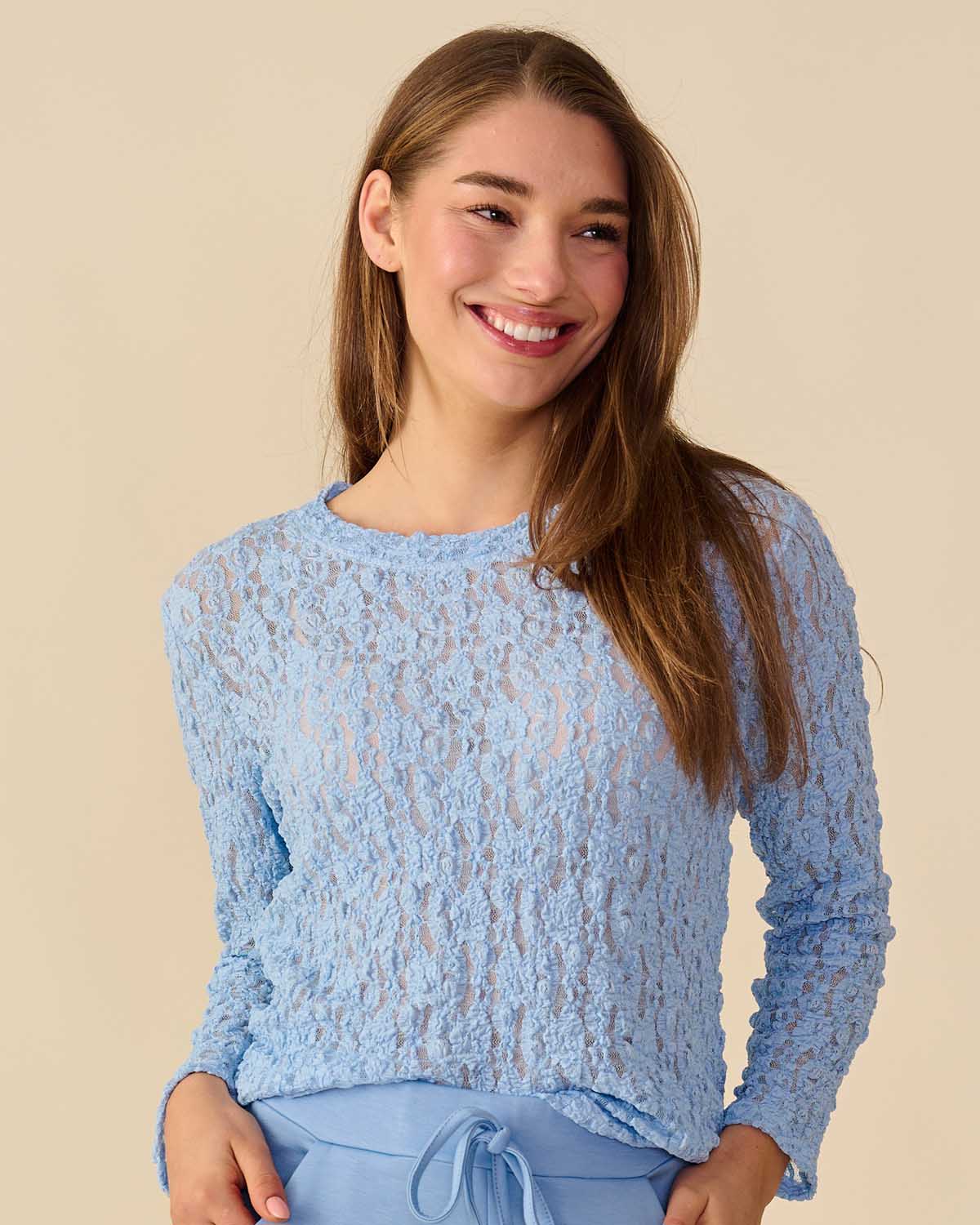 Top Lacie Licht-blauw met kant