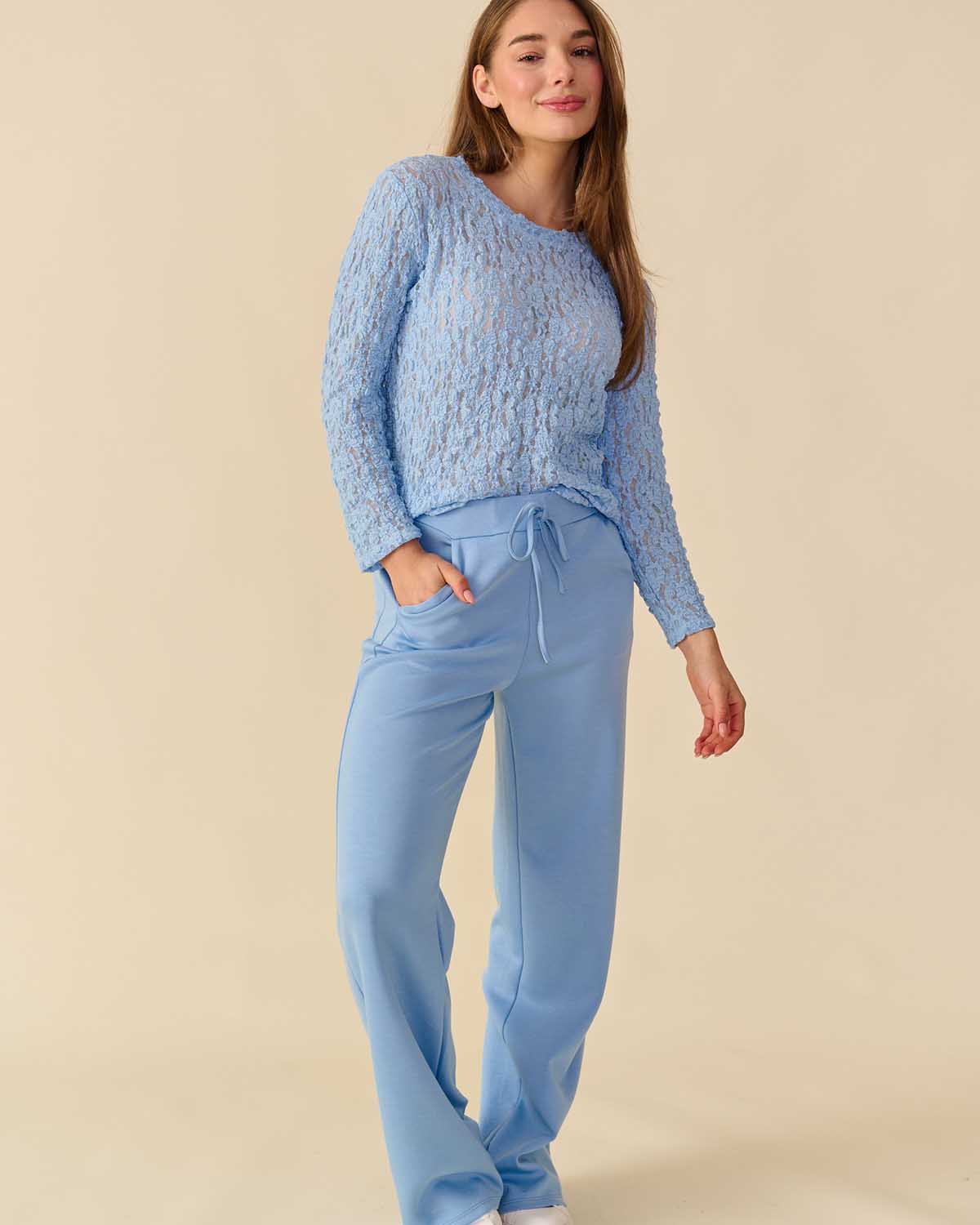 Top Lacie Licht-blauw met kant