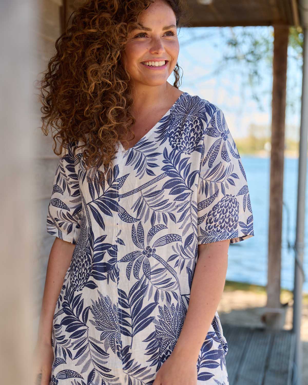 Zomerjurk Linde navy tropisch fruit dessin