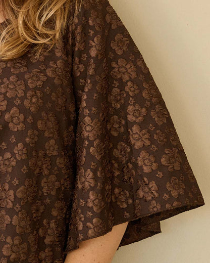 Top - Mariposa Jacquard bloem | Bruin