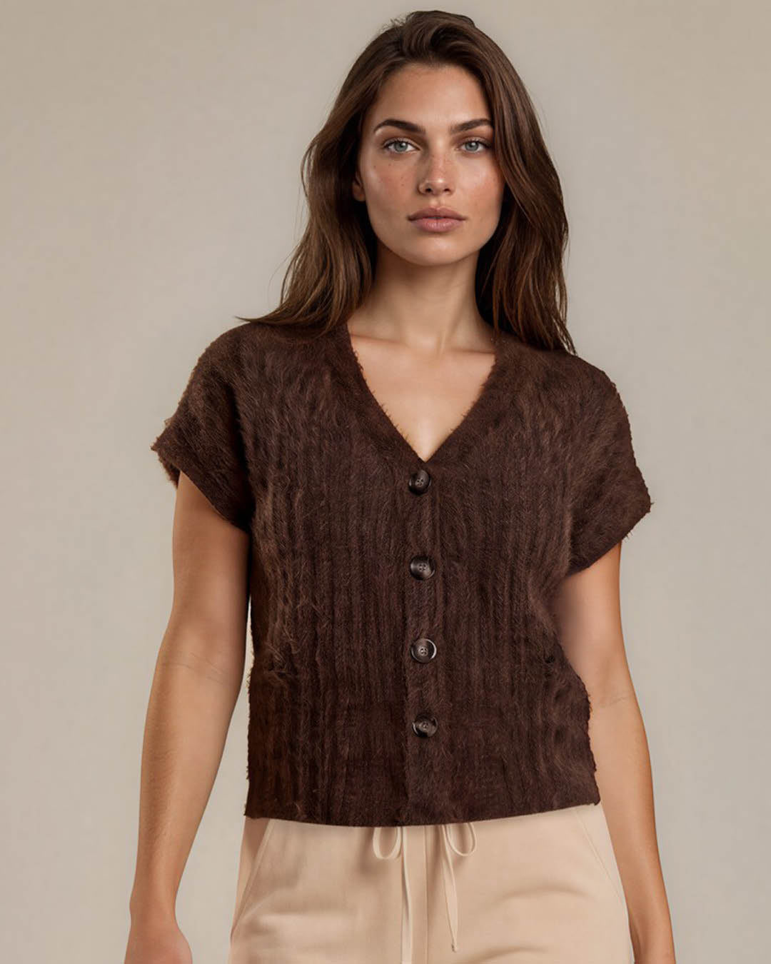 Vest - Scarlet Fluffy Chenille | Bruin